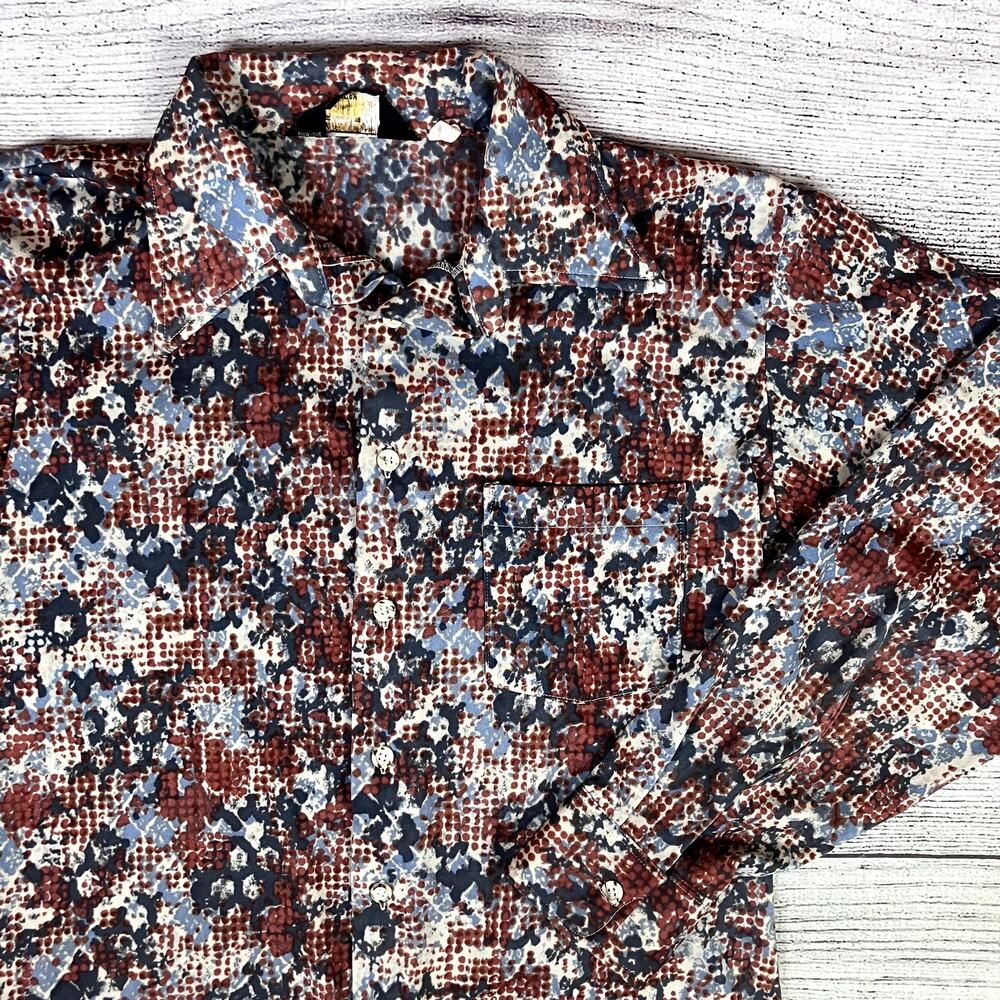 Vintage 1980s Montgomery Ward Rayon Button Up Long Sleeve Shirt